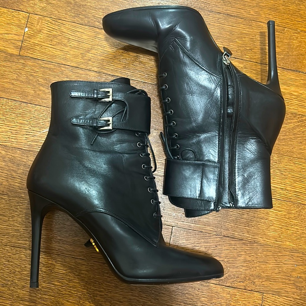 Prada lace up stilettò boots